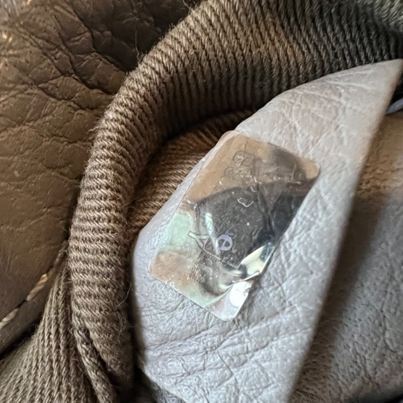 Chloé Small Saddle Bag in Grey Grain Calfskin - Picture 4 of 7